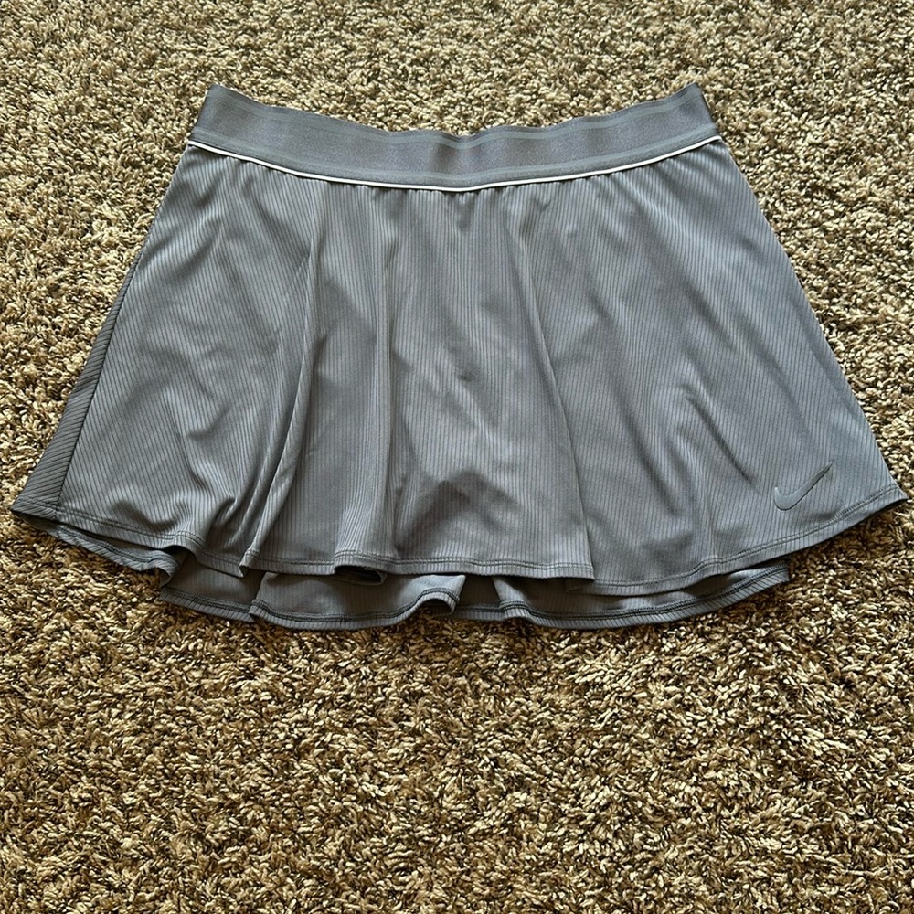 Nike tennis skirt